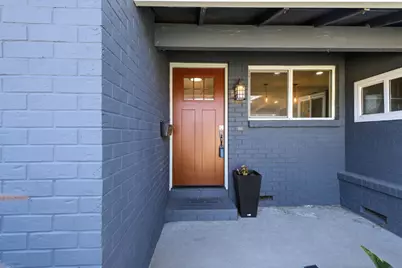 6860 Pocket Road, Sacramento, CA 95831 - Photo 5