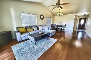 304 Anderson St, Yreka, CA 95747 - Photo 3