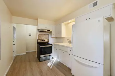 7626 Brentwood Drive, Stockton, CA 95207 - Photo 43