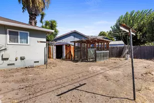 800 Frank Ct, Manteca, CA 95336 - Photo 33