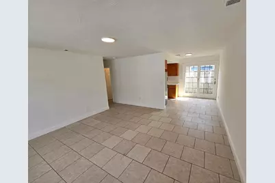 9525 Kelley Drive, Stockton, CA 95209 - Photo 3