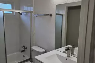 9525 Kelley Dr, Stockton, CA 95209 - Photo 25