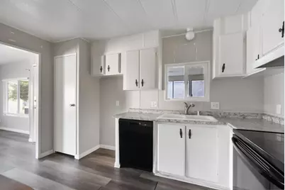 S Carpenter Road #22, Modesto, CA 95351 - Photo 13