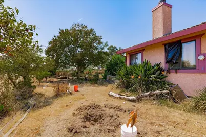 7810 Elsie Avenue, Sacramento, CA 95828 - Photo 23