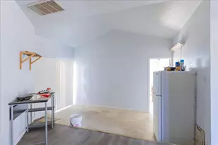 7810 Elsie Ave, Sacramento, CA 95828 - Photo 59