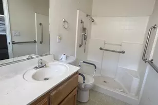 5854 Chancellor Way, Riverbank, CA 95367 - Photo 3