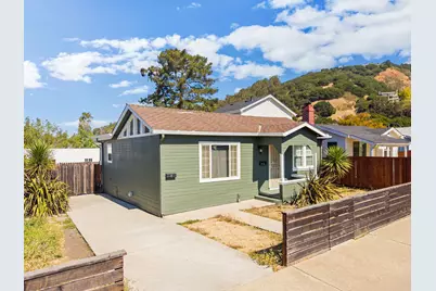 3963 Edgemoor Place, Oakland, CA 94605 - Photo 1