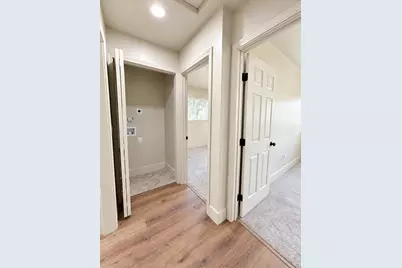 130 N Grape Street, Visalia, CA 93291 - Photo 11