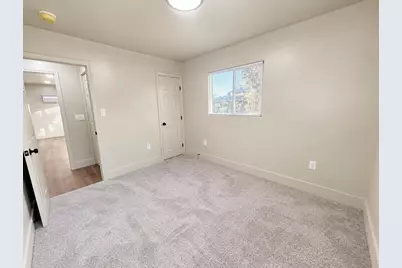 130 N Grape Street, Visalia, CA 93291 - Photo 21