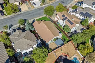 2329 Mark Twain Dr, Antioch, CA 94531 - Photo 7