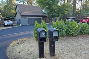 12283 Elizabeth Way, Grass Valley, CA 95949 - Photo 3