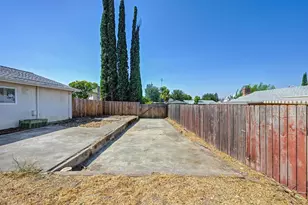 4801 Willowbrook Dr, Sacramento, CA 95842 - Photo 47