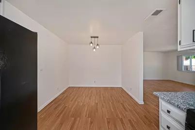 4801 Willowbrook Drive, Sacramento, CA 95842 - Photo 17