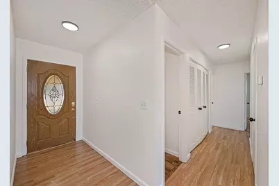 4801 Willowbrook Drive, Sacramento, CA 95842 - Photo 7