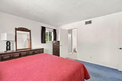10807 Berwick Way, Rancho Cordova, CA 95670 - Photo 25