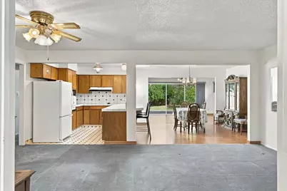 10807 Berwick Way, Rancho Cordova, CA 95670 - Photo 15