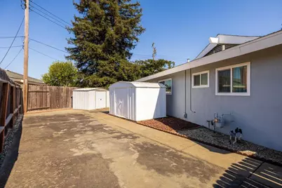 10807 Berwick Way, Rancho Cordova, CA 95670 - Photo 39