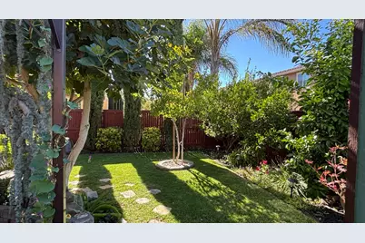 8121 Genex Way, Elk Grove, CA 95757 - Photo 33