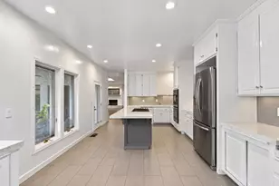 2612 Huntington Rd, Sacramento, CA 95864 - Photo 15