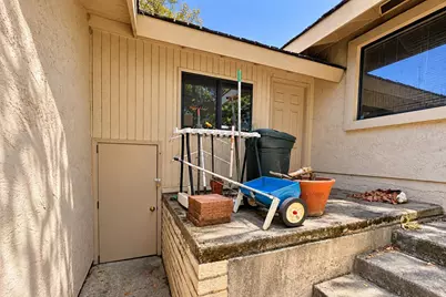 5043 Primrose Drive, Fair Oaks, CA 95628 - Photo 9