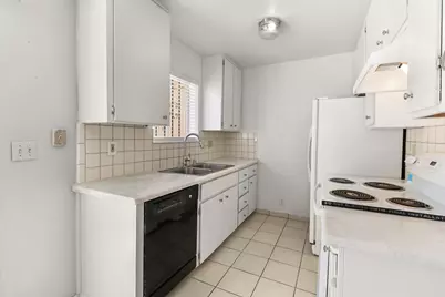 8208 Center Parkway #18, Sacramento, CA 95823 - Photo 15