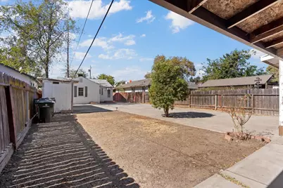 3929 35th Street, Sacramento, CA 95820 - Photo 33