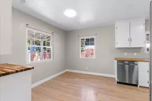 3929 35th St, Sacramento, CA 95820 - Photo 11