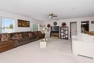 7780 Dolphinfish Way, Sacramento, CA 95828 - Photo 21