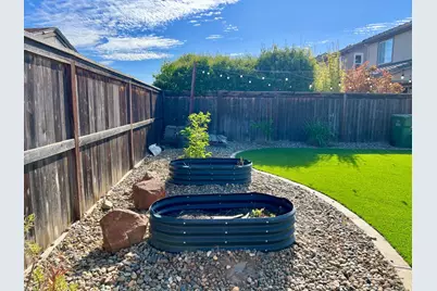4833 Tusk Way, Elk Grove, CA 95757 - Photo 19