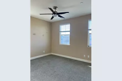 4833 Tusk Way, Elk Grove, CA 95757 - Photo 9