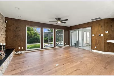 2283 Glen Ellen Circle, Sacramento, CA 95822 - Photo 9