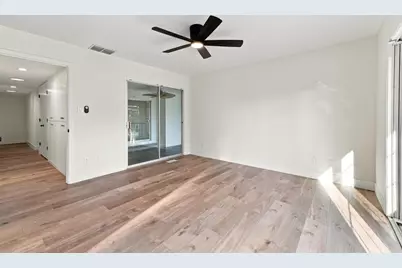 2283 Glen Ellen Circle, Sacramento, CA 95822 - Photo 21