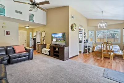 2655 Meadow Lake Drive, Stockton, CA 95207 - Photo 17
