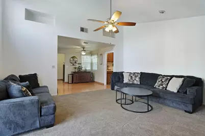2655 Meadow Lake Drive, Stockton, CA 95207 - Photo 11