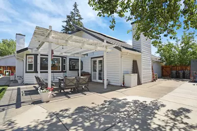 2655 Meadow Lake Drive, Stockton, CA 95207 - Photo 33