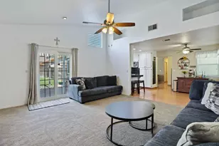 2655 Meadow Lake Dr, Stockton, CA 95207 - Photo 13