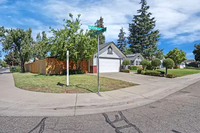 2655 Meadow Lake Drive, Stockton, CA 95207 - Photo 5