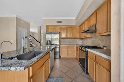 3201 Claudine Court, Elk Grove, CA 95757 - Photo 13
