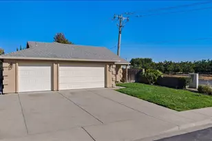 597 Magg Ave, Oakdale, CA 95361 - Photo 3
