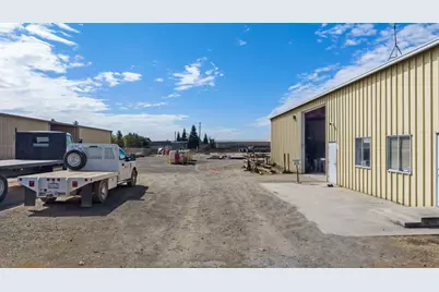 533 Hi Tech Parkway, Oakdale, CA 95361 - Photo 23