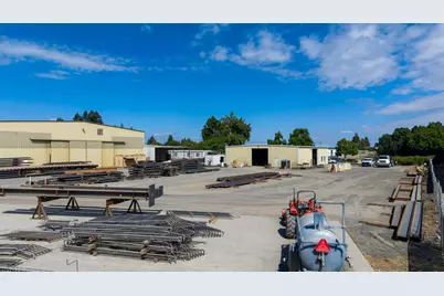 533 Hi Tech Parkway, Oakdale, CA 95361 - Photo 29