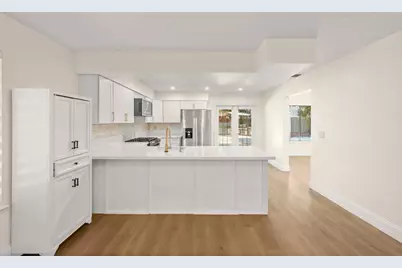 1511 Newborough Drive, Sacramento, CA 95833 - Photo 19
