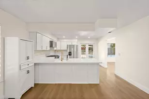 1511 Newborough Dr, Sacramento, CA 95833 - Photo 19