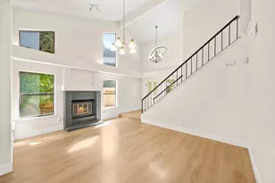 1511 Newborough Dr, Sacramento, CA 95833 - Photo 11