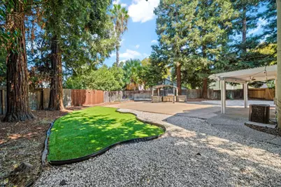 1511 Newborough Drive, Sacramento, CA 95833 - Photo 45