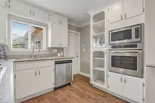 1415 W Hammer Ln, Stockton, CA 95209 - Photo 9