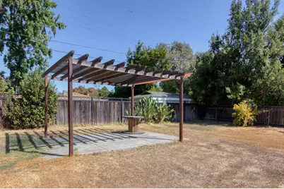 1415 W Hammer Lane, Stockton, CA 95209 - Photo 27
