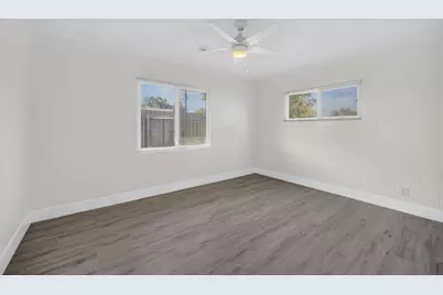 4810 Cabrillo Way, Sacramento, CA 95820 - Photo 19