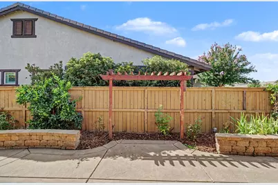 9874 Hatherton, Elk Grove, CA 95757 - Photo 51