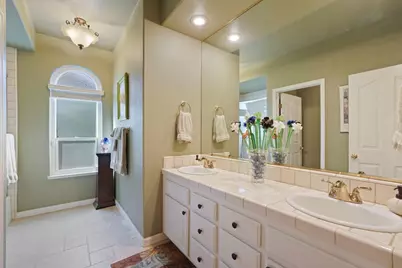 530 Vista Rio Court, Woodbridge, CA 95258 - Photo 17